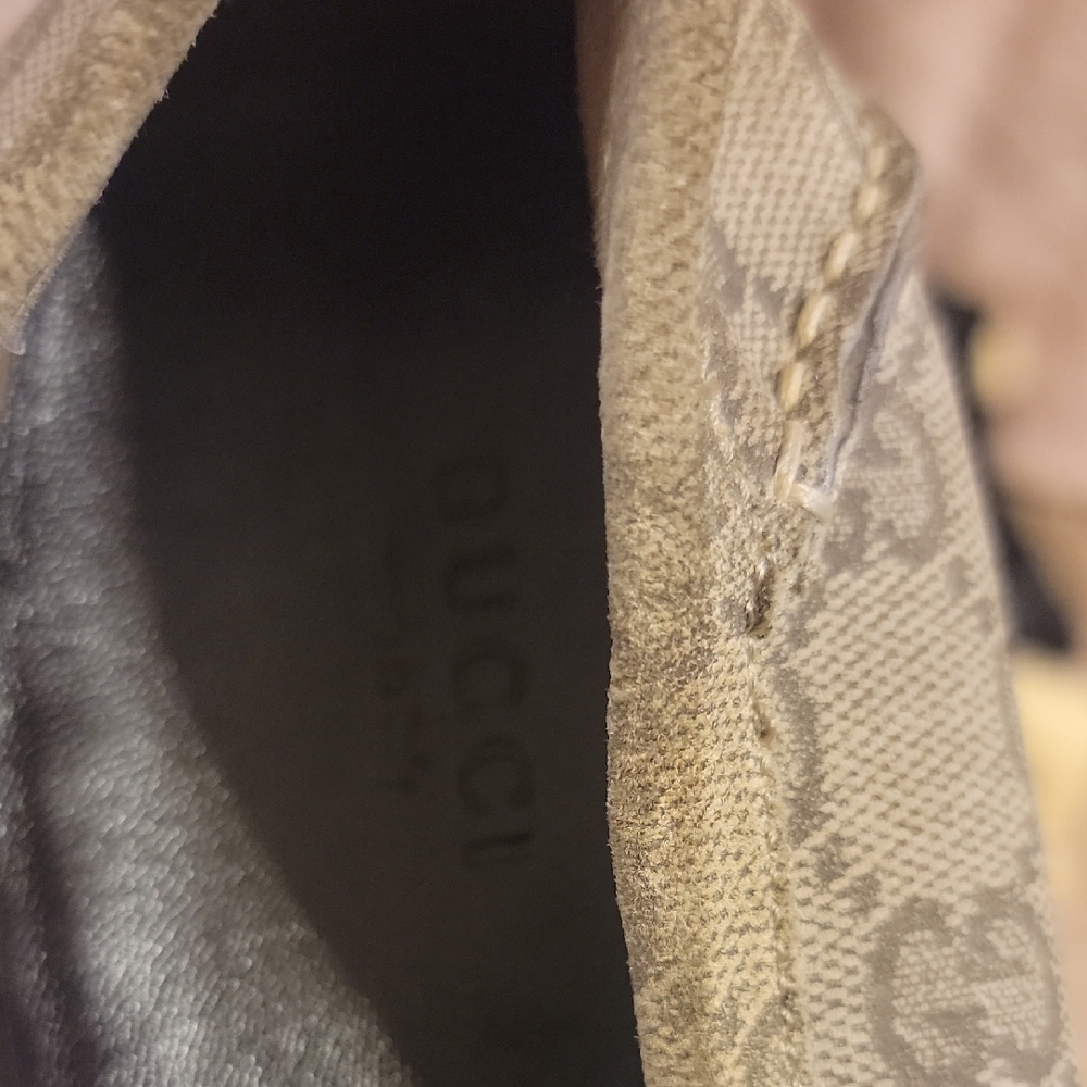 Gucci Tan Moccasins with Horsebit Detail - Picture 2 of 7